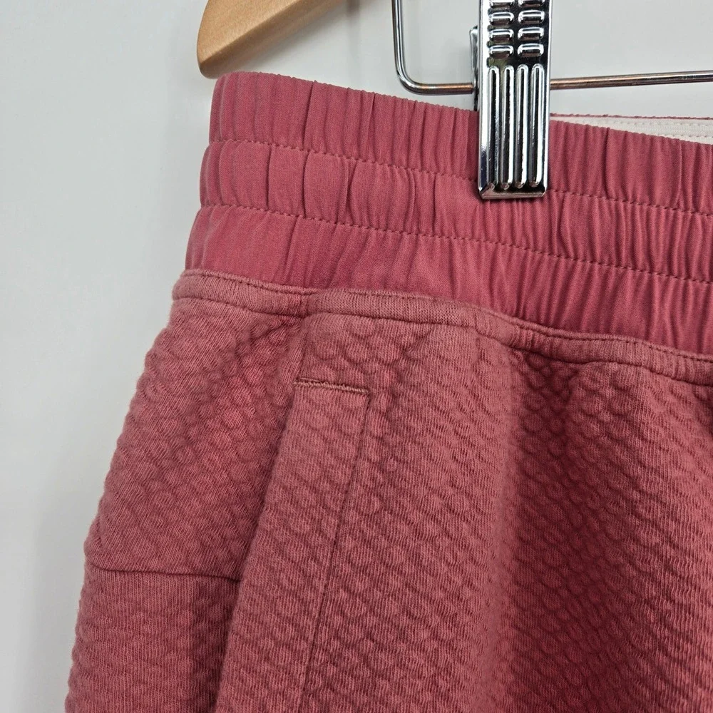 Lululemon Mens L At Ease 7
